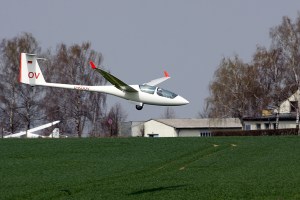 ASH 25 kurz vor dem Abfangen