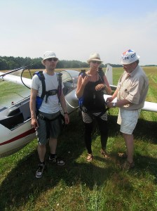 Kristin bekam den Flug von ihrem Freund geschenkt.